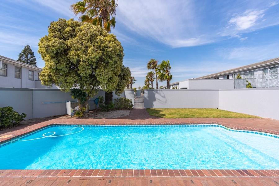 1 Bedroom Property for Sale in Milnerton Ridge Western Cape
